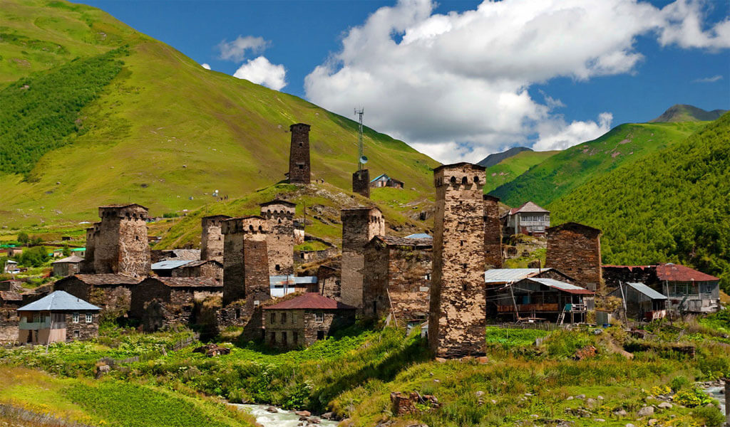 Страна башень и легенд    (10 дней)